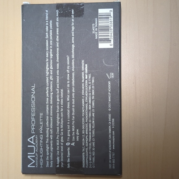 MUA Professional Highlighting Palette - Picture 2 of 2